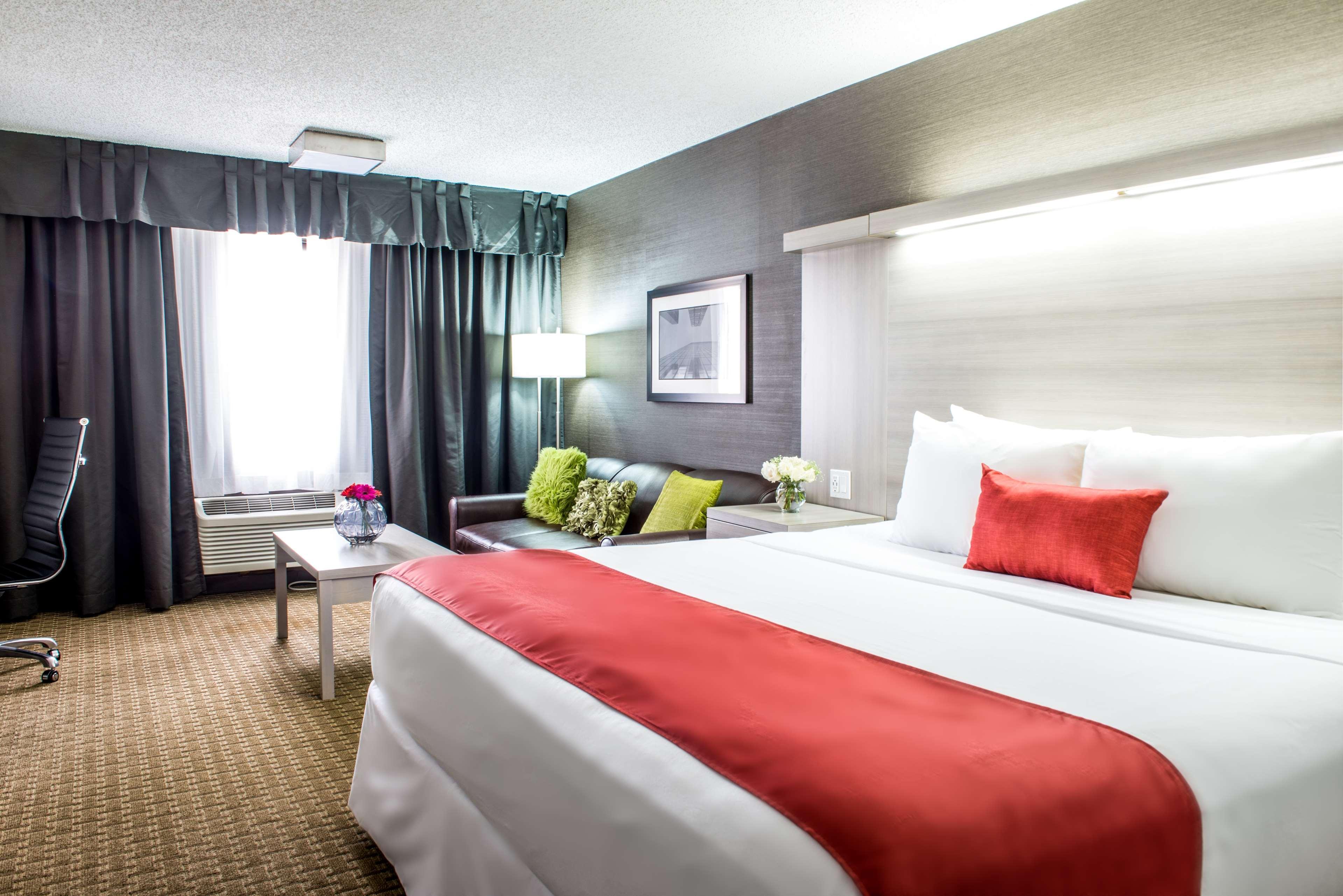 Best Western Plus Village Park Inn Calgary Extérieur photo
